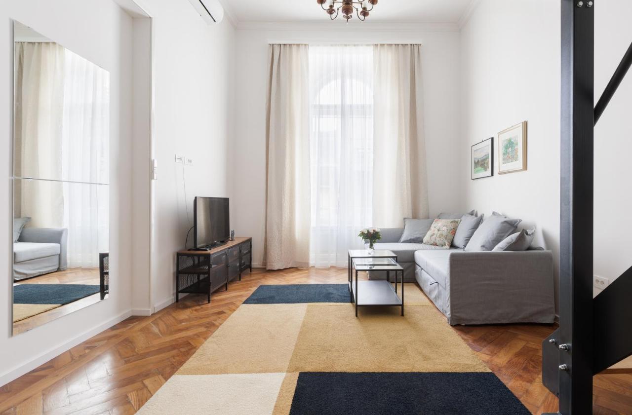 Ferienwohnung Cozy In The Heart Of Zagreb - H Exterior foto